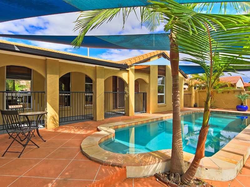 72 Ron Penhaligon Way, Robina QLD 4226