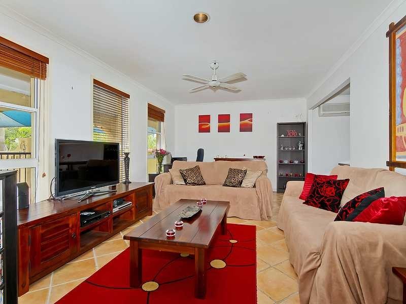 72 Ron Penhaligon Way, Robina QLD 4226