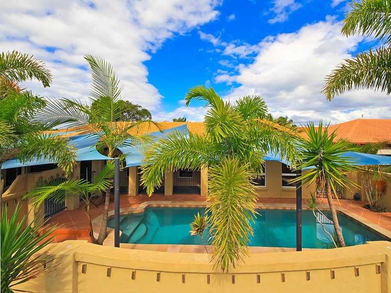 72 Ron Penhaligon Way, Robina QLD 4226