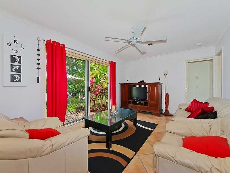 72 Ron Penhaligon Way, Robina QLD 4226
