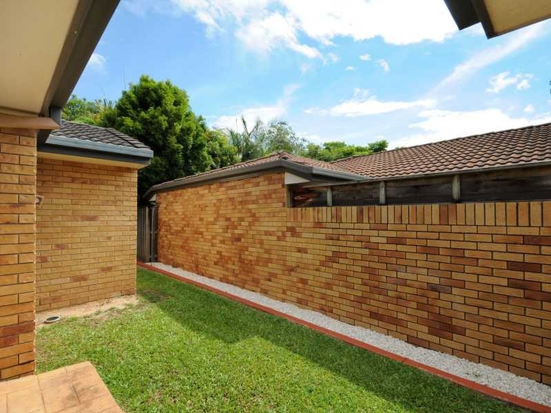 5 Stepney Close, Robina QLD 4226