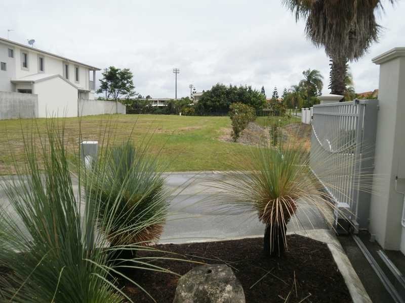 LOT 1 145 Palm Meadows Drive, Carrara QLD 4211