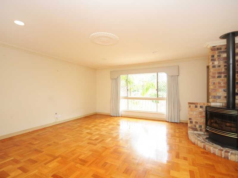 22 Esperance Close, Elanora QLD 4221