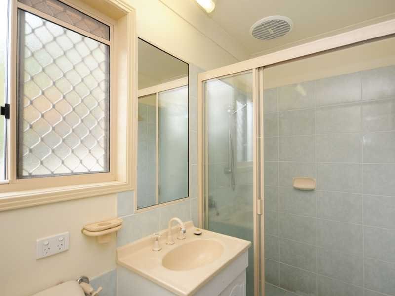 22 Esperance Close, Elanora QLD 4221