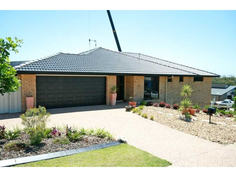 25 Snowwood Street, Reedy Creek QLD 4227