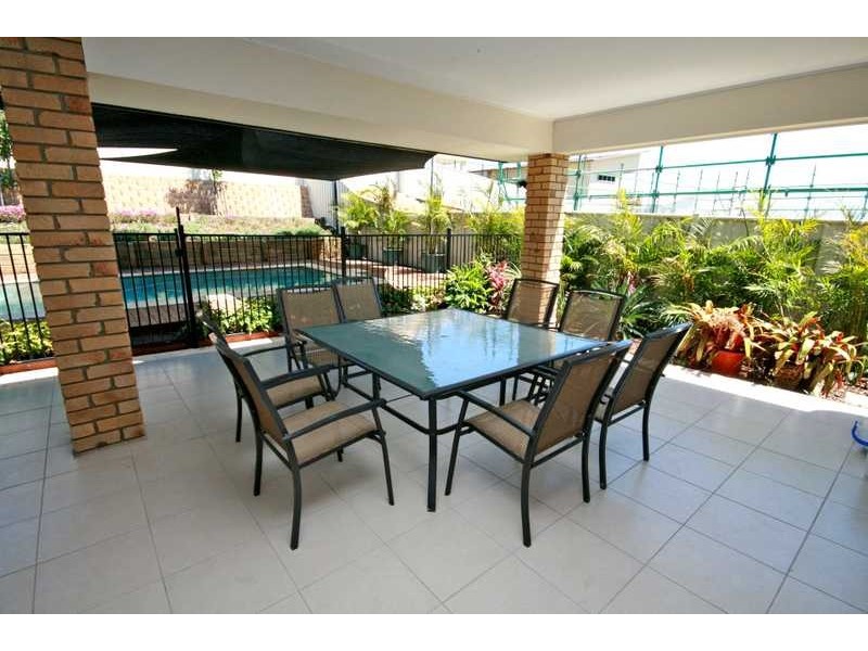 25 Snowwood Street, Reedy Creek QLD 4227