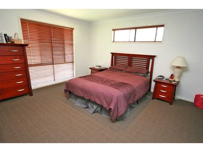 25 Snowwood Street, Reedy Creek QLD 4227