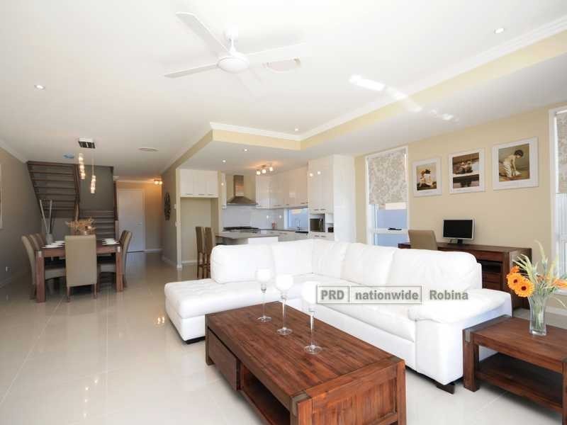 9 Barracuda Court, Palm Beach QLD 4221