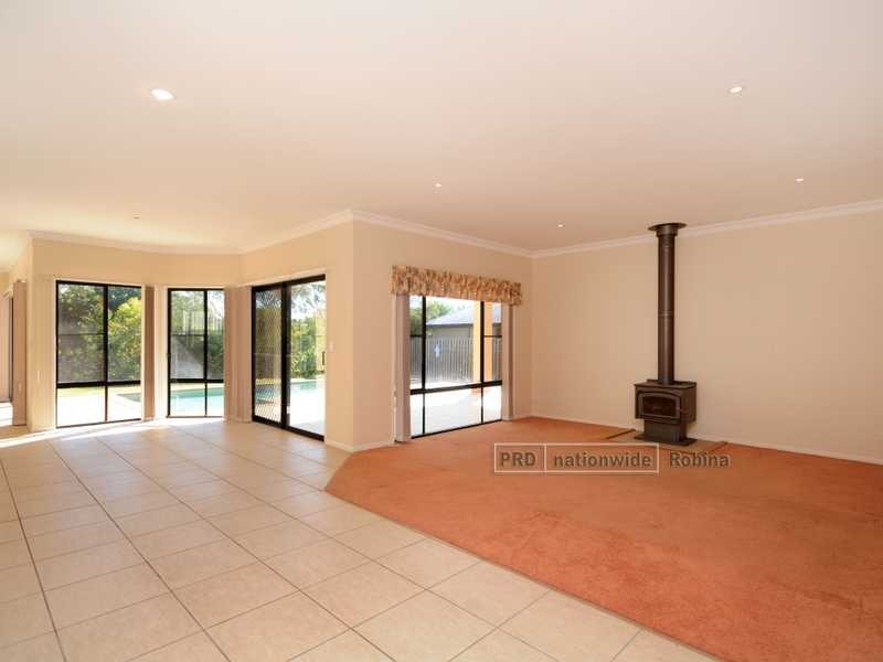 5 Protea Court, Robina QLD 4226