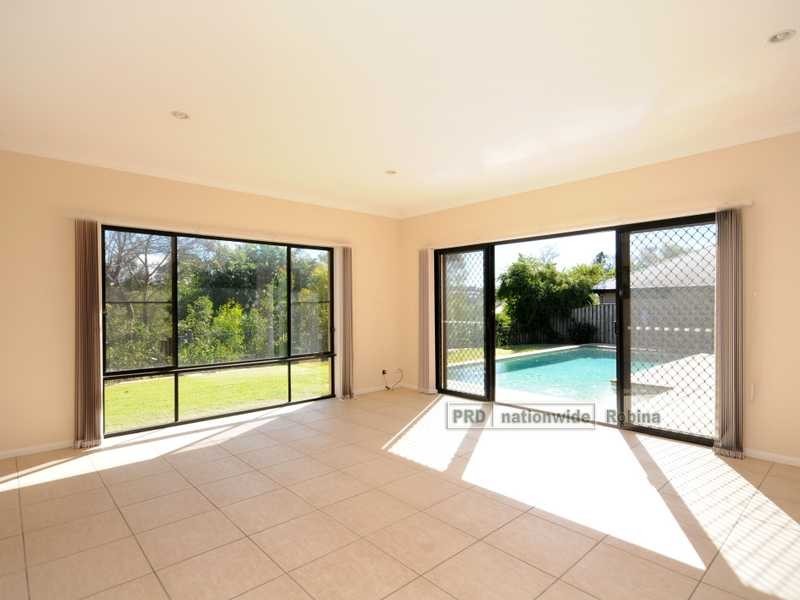 5 Protea Court, Robina QLD 4226