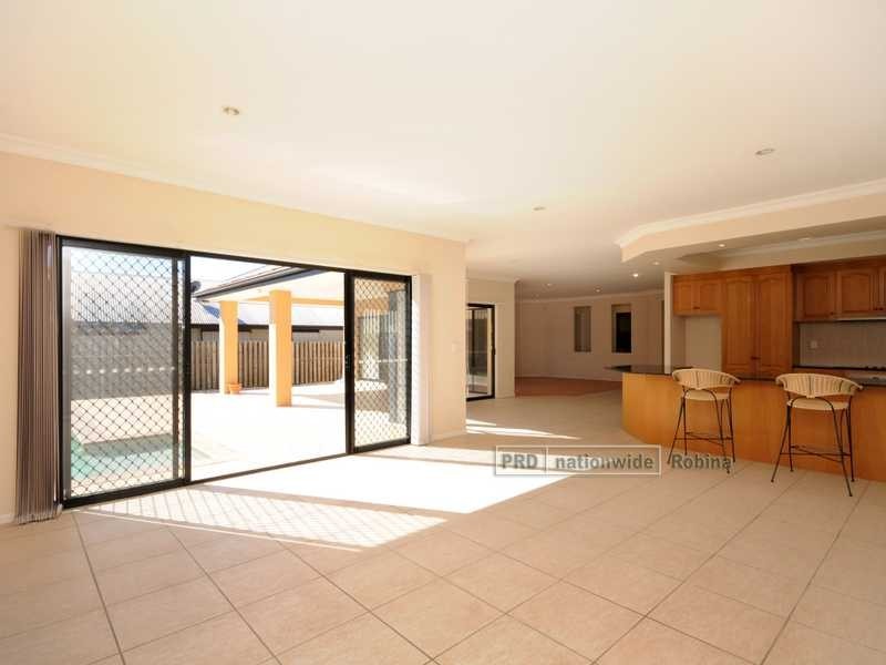 5 Protea Court, Robina QLD 4226