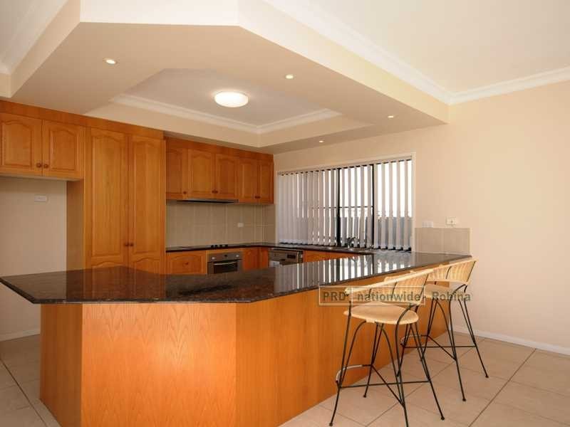 5 Protea Court, Robina QLD 4226