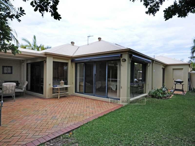 30 Pine Valley Drive, Robina QLD 4226