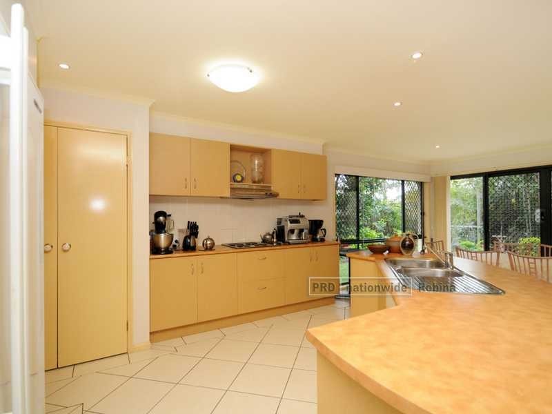 30 Pine Valley Drive, Robina QLD 4226