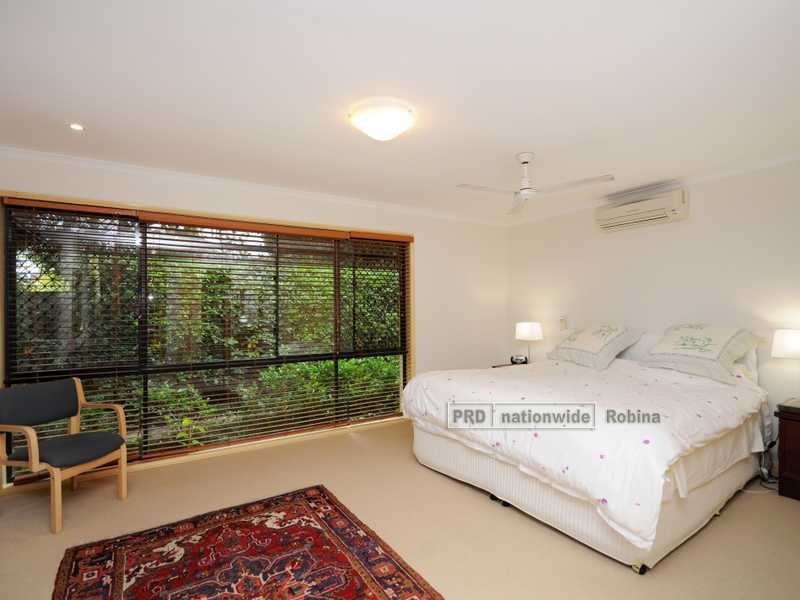 30 Pine Valley Drive, Robina QLD 4226