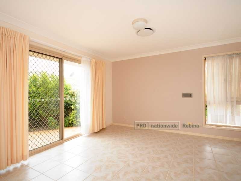 25 Mornington Terrace, Robina QLD 4226