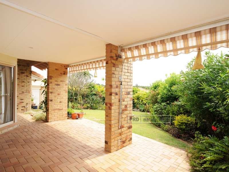 25 Mornington Terrace, Robina QLD 4226