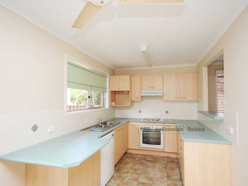 9 Jabiru Avenue, Burleigh Waters QLD 4220