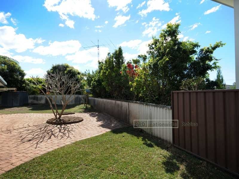 9 Jabiru Avenue, Burleigh Waters QLD 4220