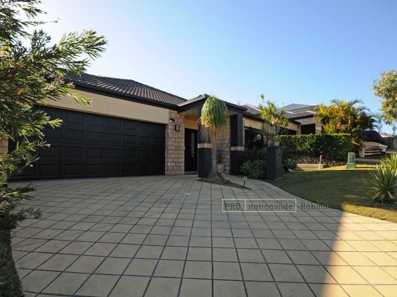 5 Ferndahl Drive, Varsity Lakes QLD 4227