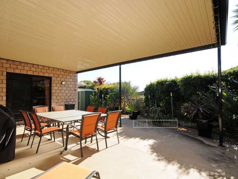 5 Ferndahl Drive, Varsity Lakes QLD 4227