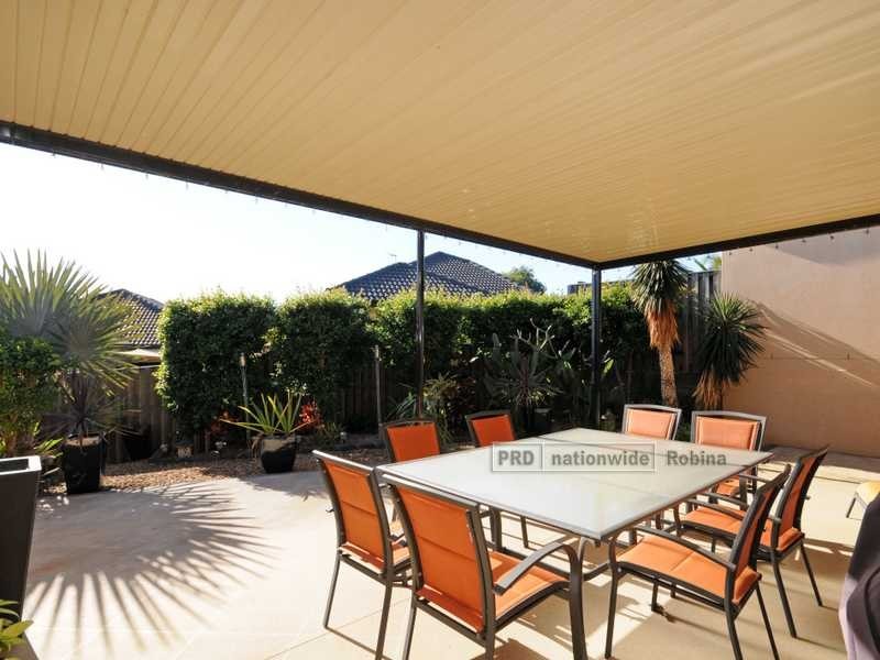 5 Ferndahl Drive, Varsity Lakes QLD 4227