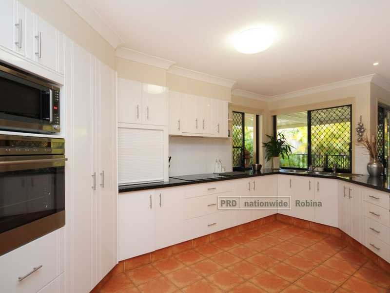 51 Concord Circuit, Robina QLD 4226