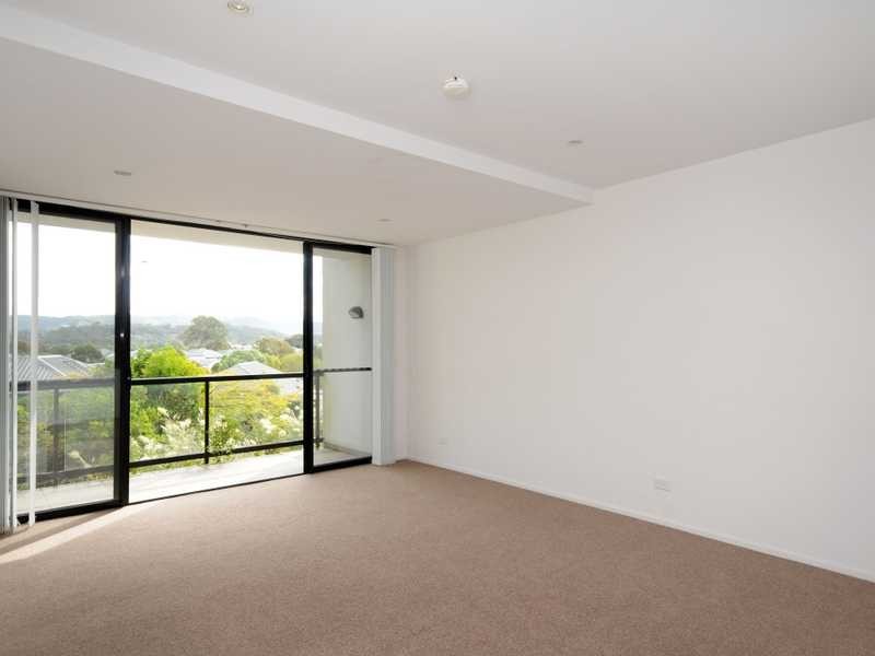 Unit 13/310 Easthill Drive, Robina QLD 4226
