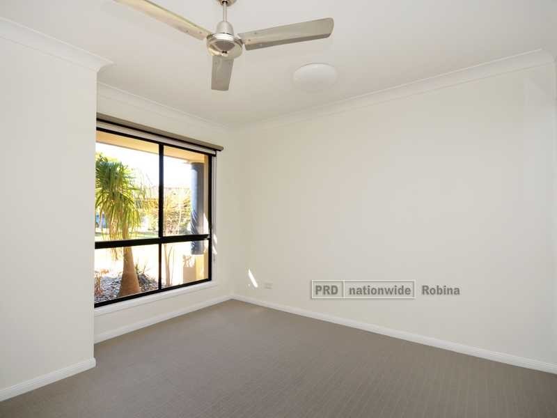 13 Konda Way, Robina QLD 4226