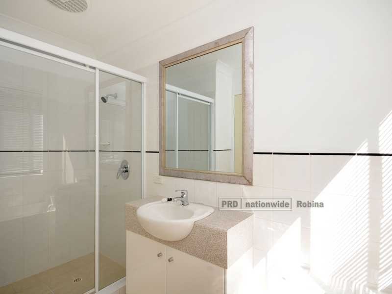 13 Konda Way, Robina QLD 4226