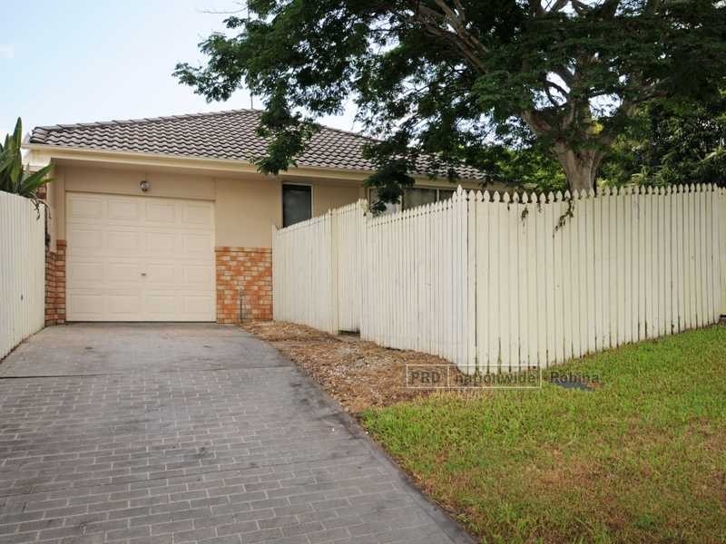 1 Priddeys Rd, Robina QLD 4226