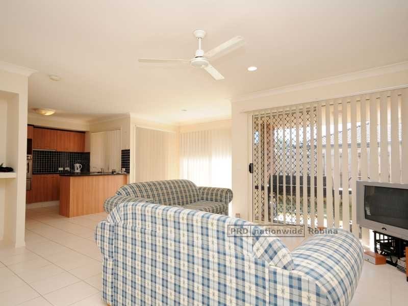 1/5 Gymea Crescent, Varsity Lakes QLD 4227