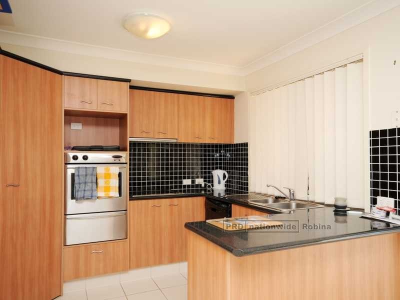 1/5 Gymea Crescent, Varsity Lakes QLD 4227