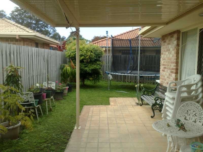 Unit 2/5 Gymea Crescent, Varsity Lakes QLD 4227