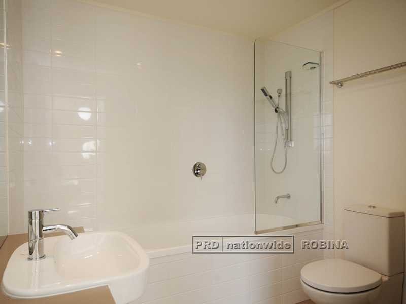 Unit 6/137 Scottsdale Drive, Robina QLD 4226