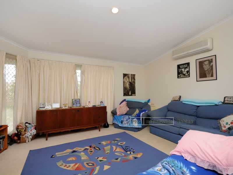 4 Kallista Close, Robina QLD 4226