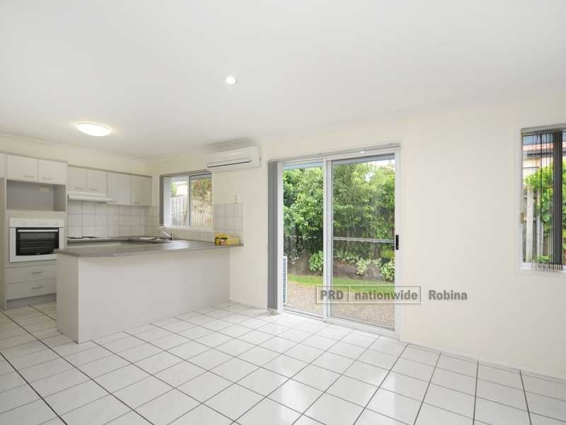 60 Kingarry Crescent, Merrimac QLD 4226