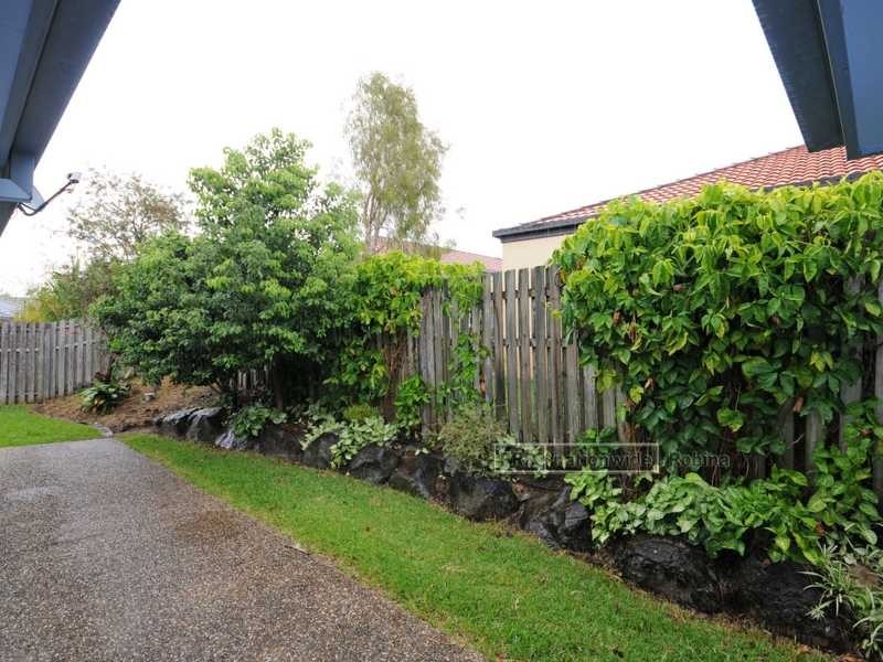 60 Kingarry Crescent, Merrimac QLD 4226