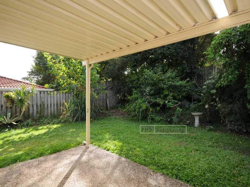 12 Lancashire Drive, Mudgeeraba QLD 4213