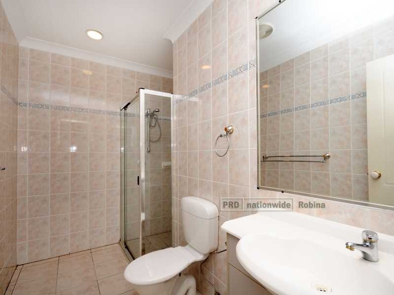 8/178 Palm Meadows Drive, Carrara QLD 4211