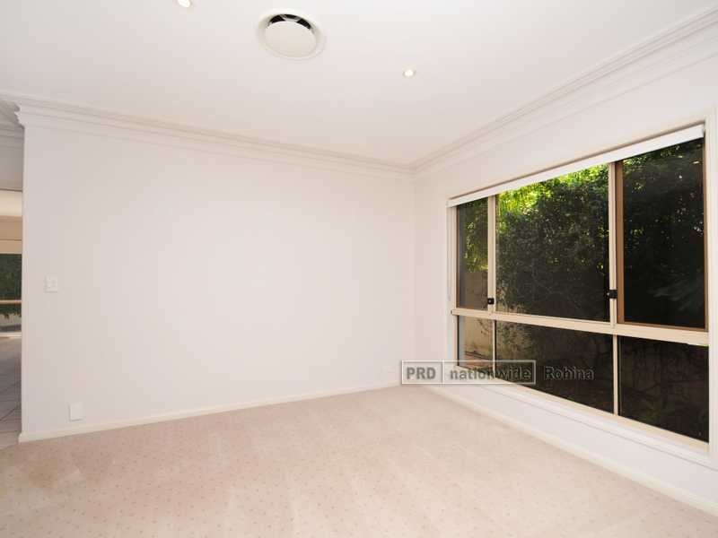 8/178 Palm Meadows Drive, Carrara QLD 4211