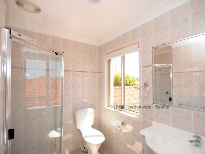 8/178 Palm Meadows Drive, Carrara QLD 4211