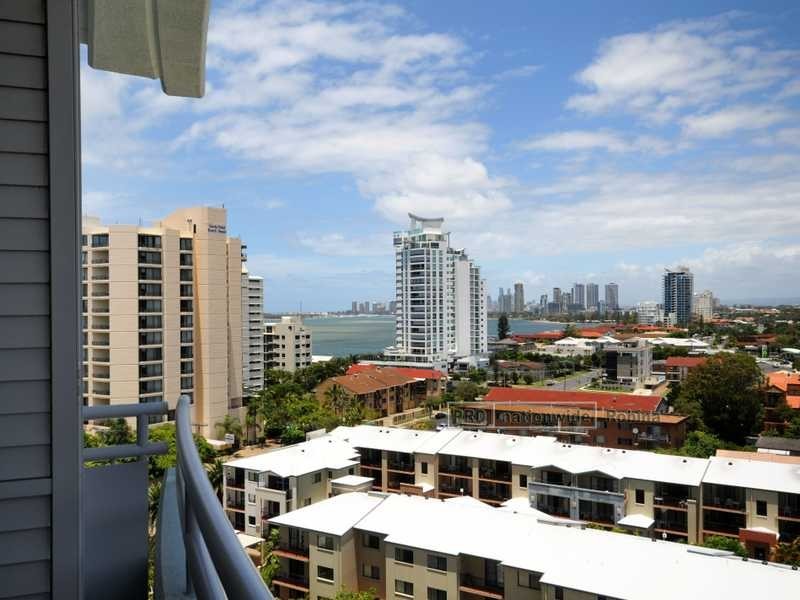 Unit 908/360 Marine Parade, Labrador QLD 4215