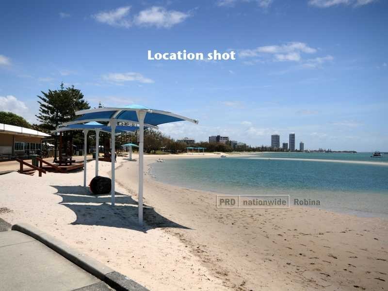 Unit 908/360 Marine Parade, Labrador QLD 4215