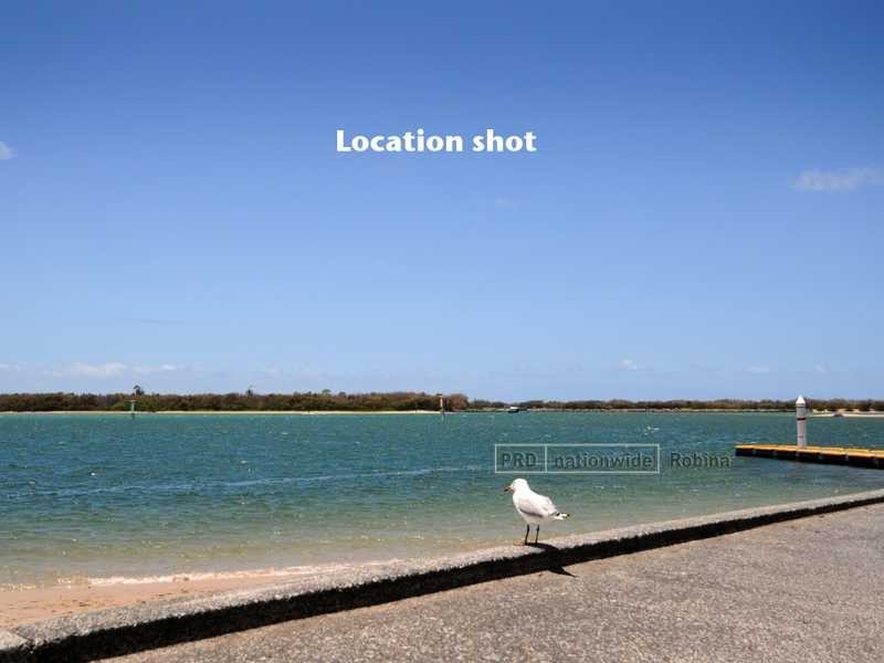 Unit 908/360 Marine Parade, Labrador QLD 4215