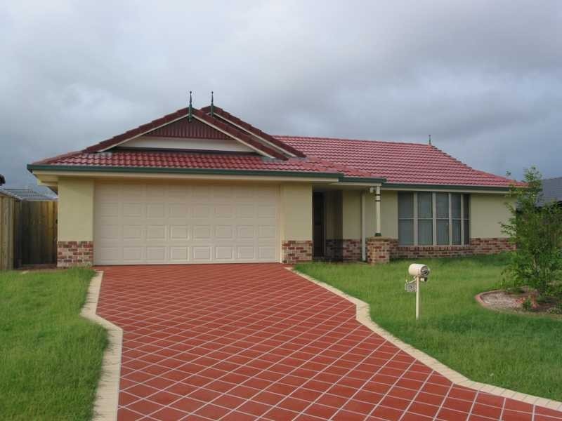 25 Leopardwood Circuit, Robina QLD 4226