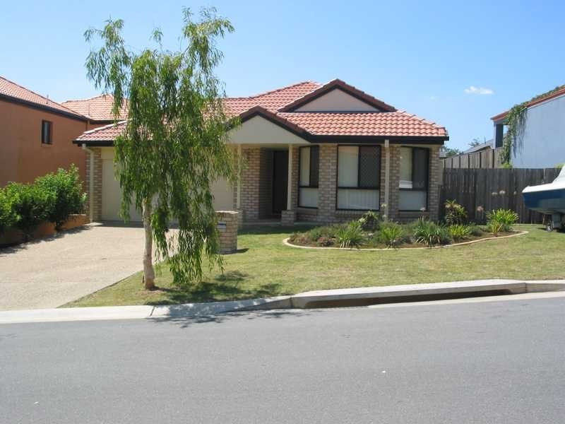 21 Mulgrave Crescent, Varsity Lakes QLD 4227