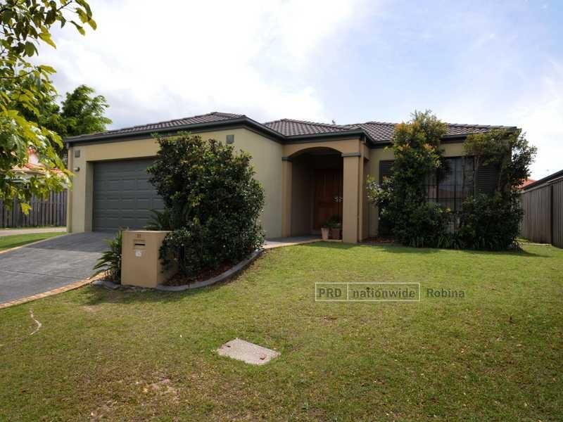 31 Nardoo Street, Robina QLD 4226