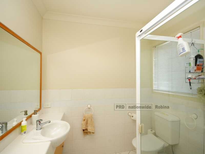 31 Nardoo Street, Robina QLD 4226