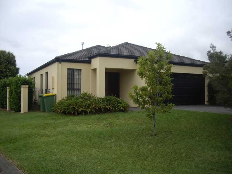 48 Nardoo Street, Robina QLD 4226